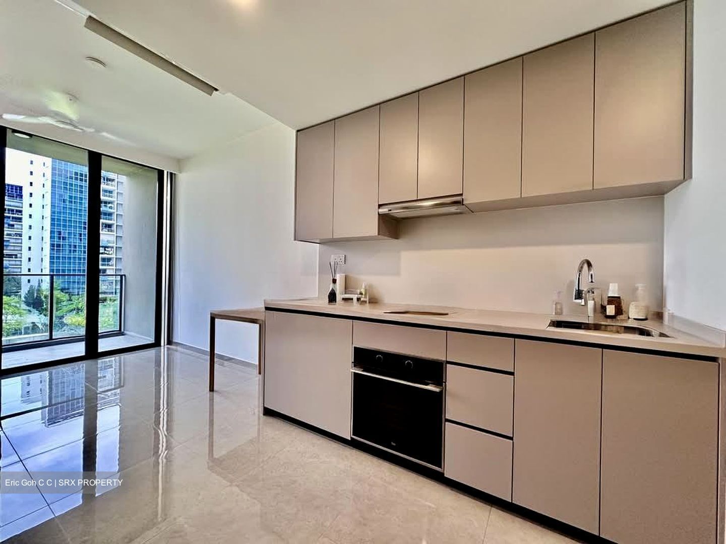 The Tapestry (D18), Condominium #561185481